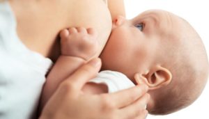 Світовий тиждень грудного вигодовування: рекомендації, факти та міфи